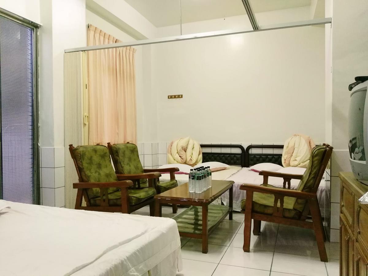Qun Feng Hotel Фэньчиху Экстерьер фото