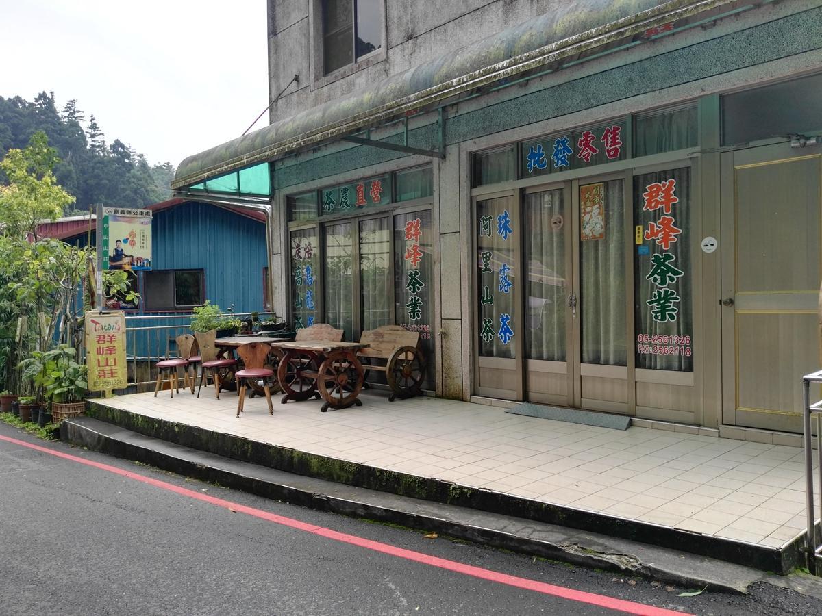Qun Feng Hotel Фэньчиху Экстерьер фото